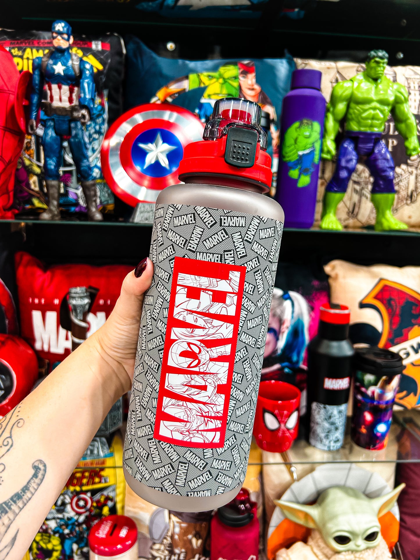 Garrafa Marvel