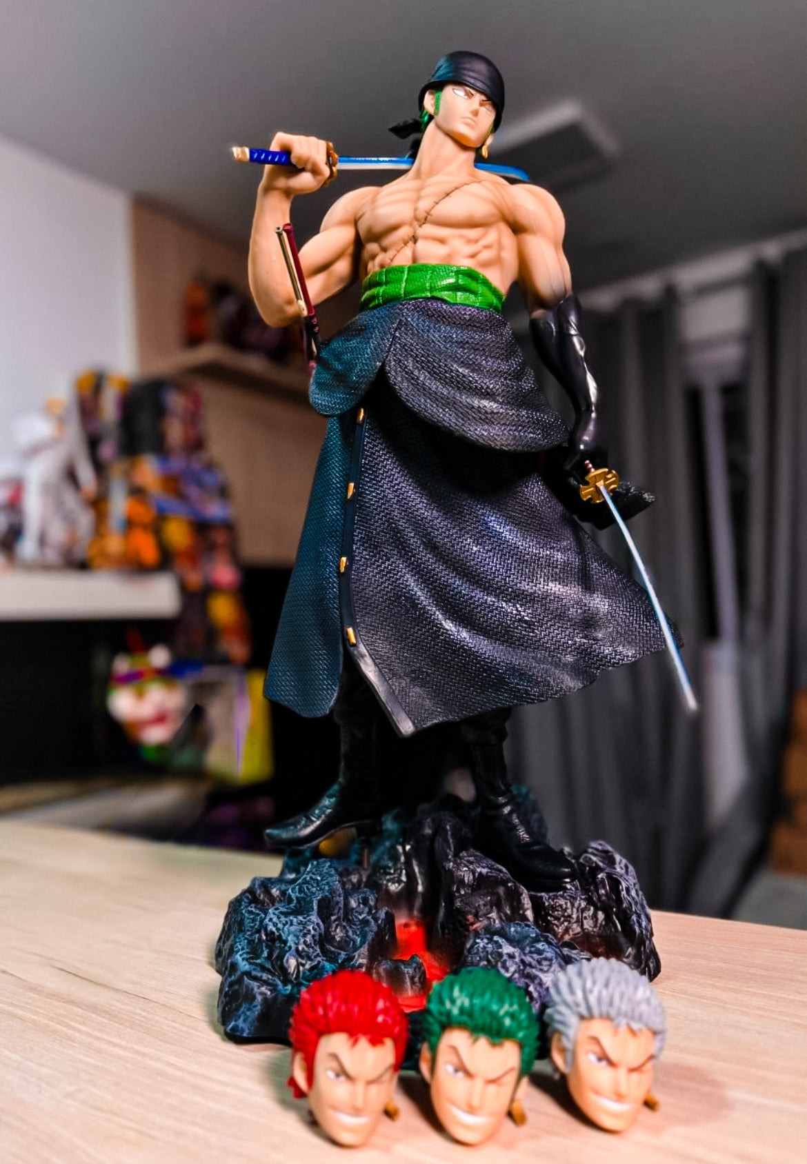 Action Figure zoro