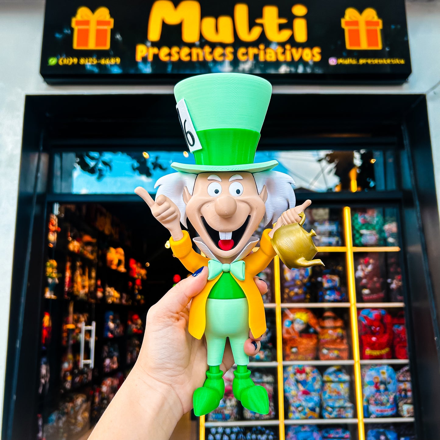 Boneco chapeleiro maluco Alice no país das maravilhas