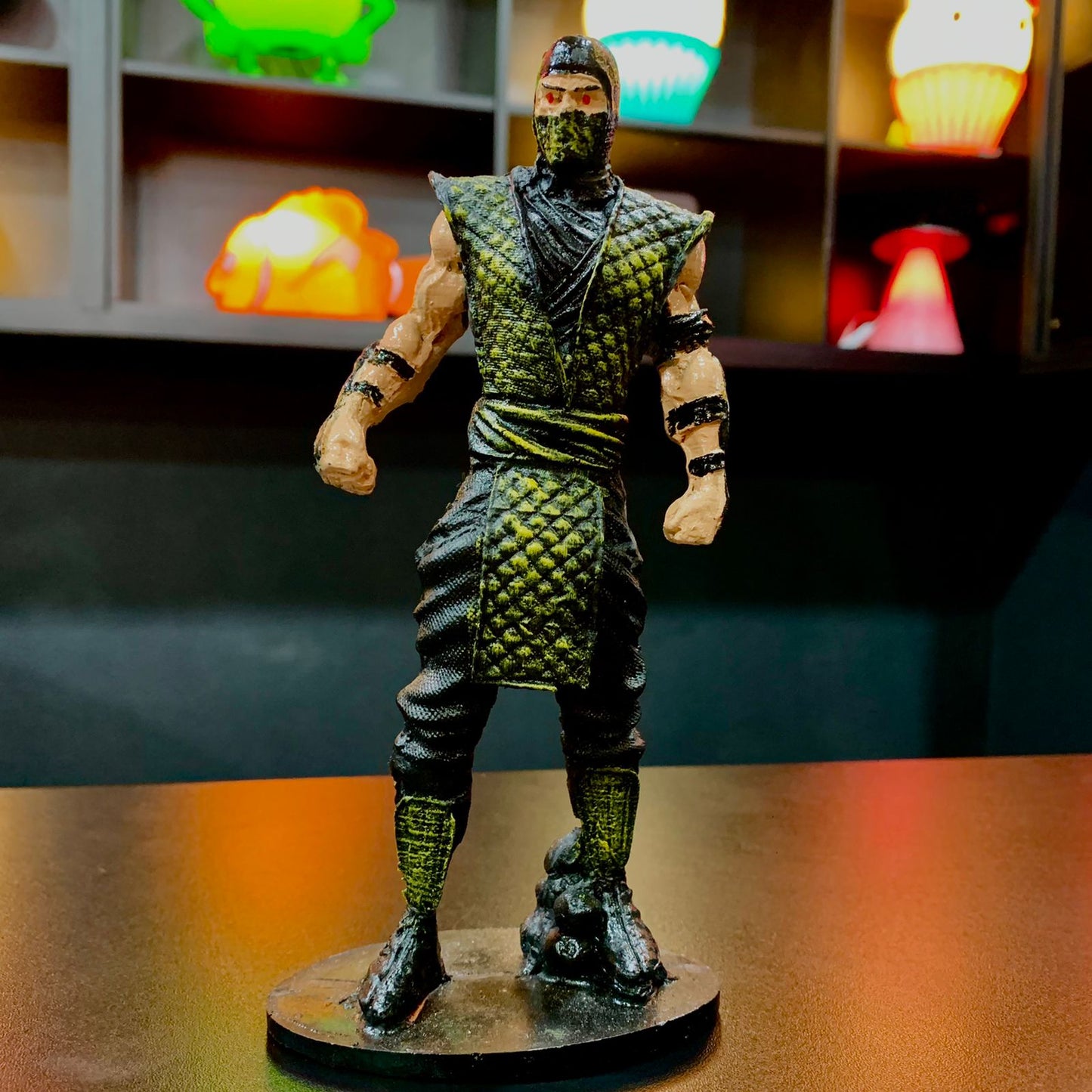 Boneco de resina Mortal Kombat