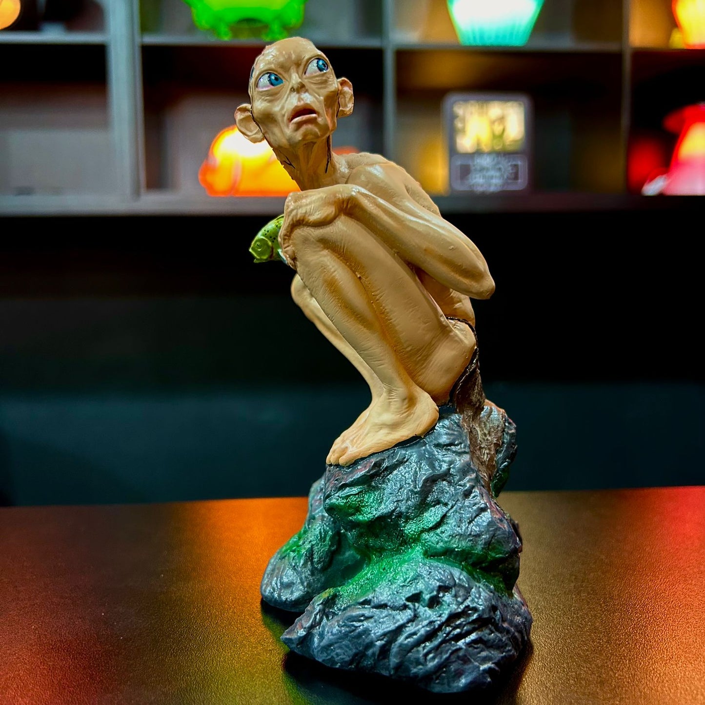 Boneco resina Smiggle Senhor dos anéis