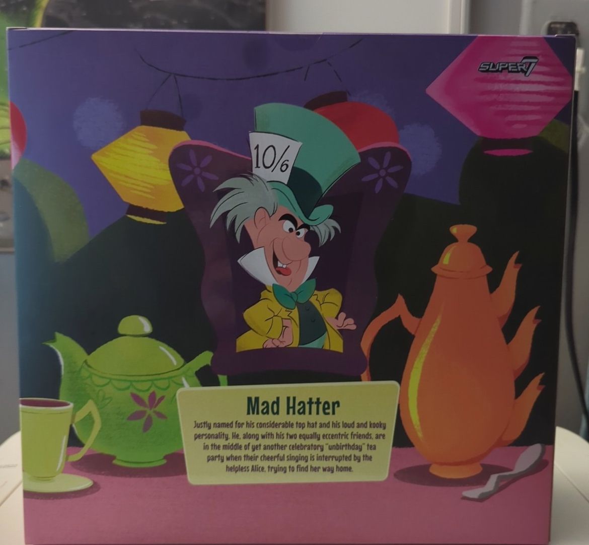 Boneco chapeleiro Alice