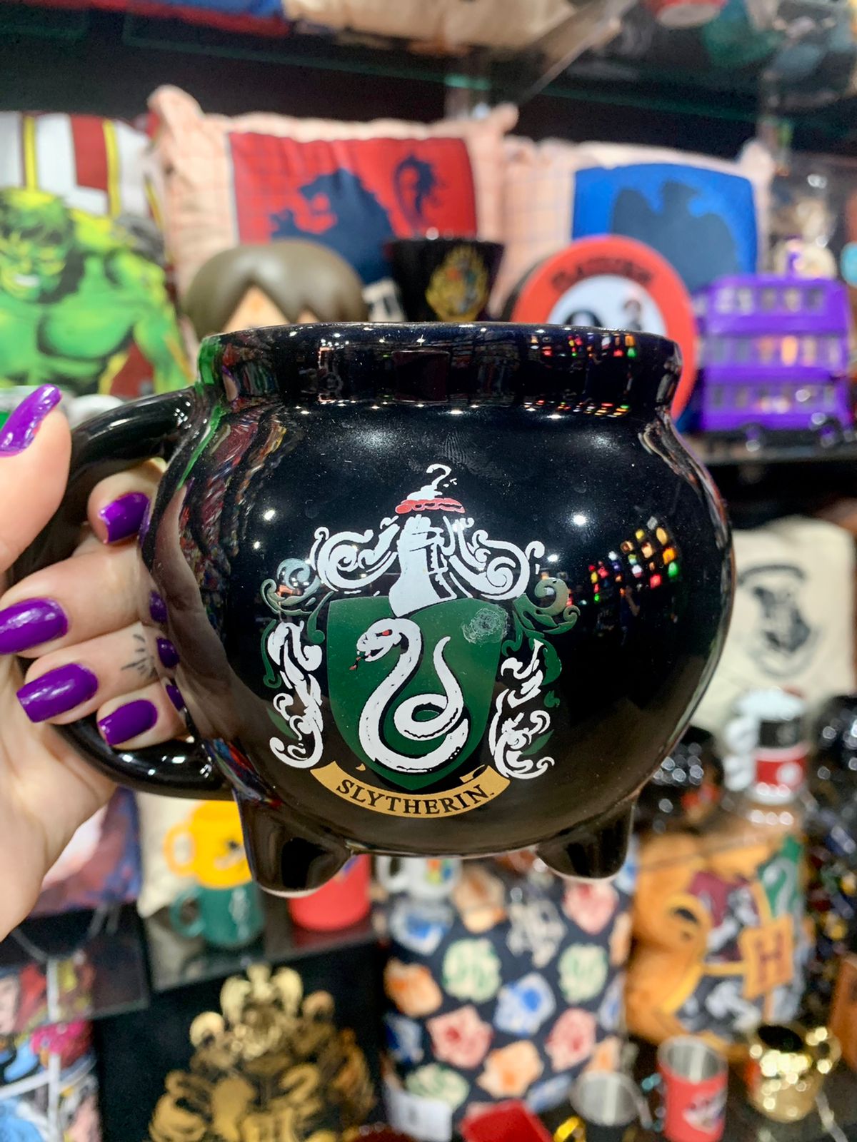 Caneca caldeirão Harry Potter sonserina