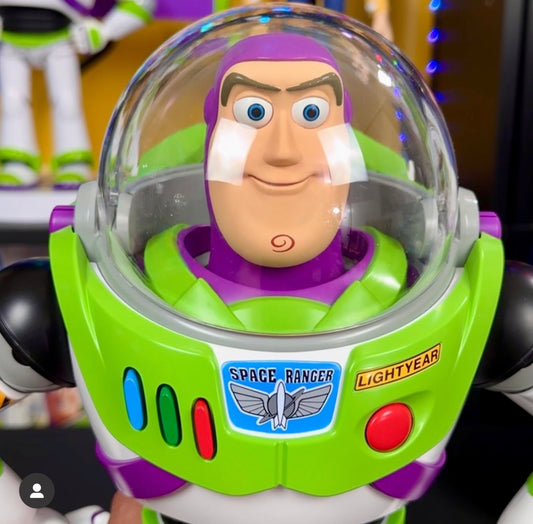 Boneco buzz Robot Orlando