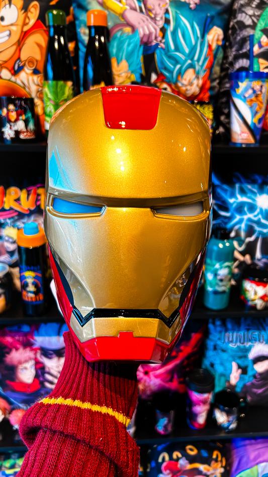 Luminária Homem de Ferro