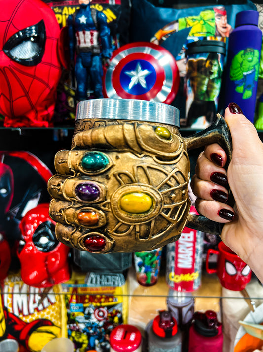 Caneca Thanos