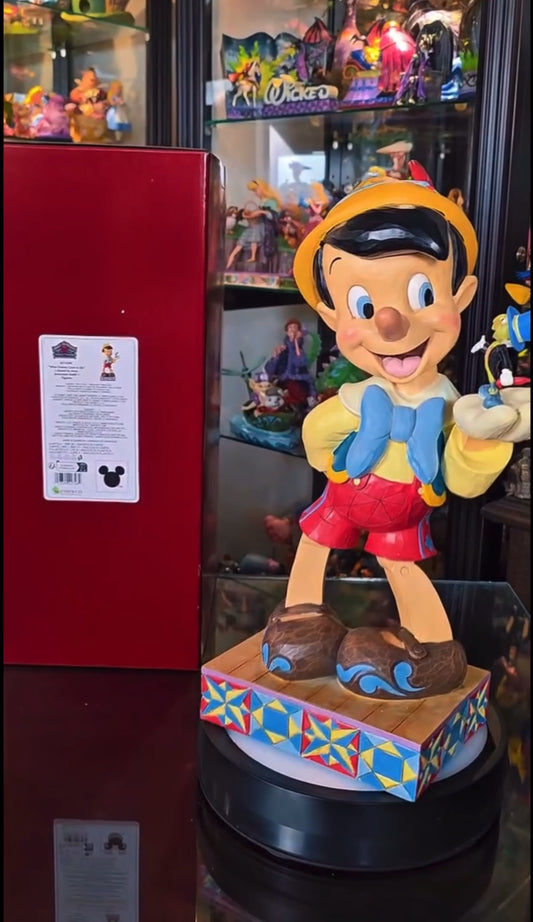 Estátua Pinocchio Disney