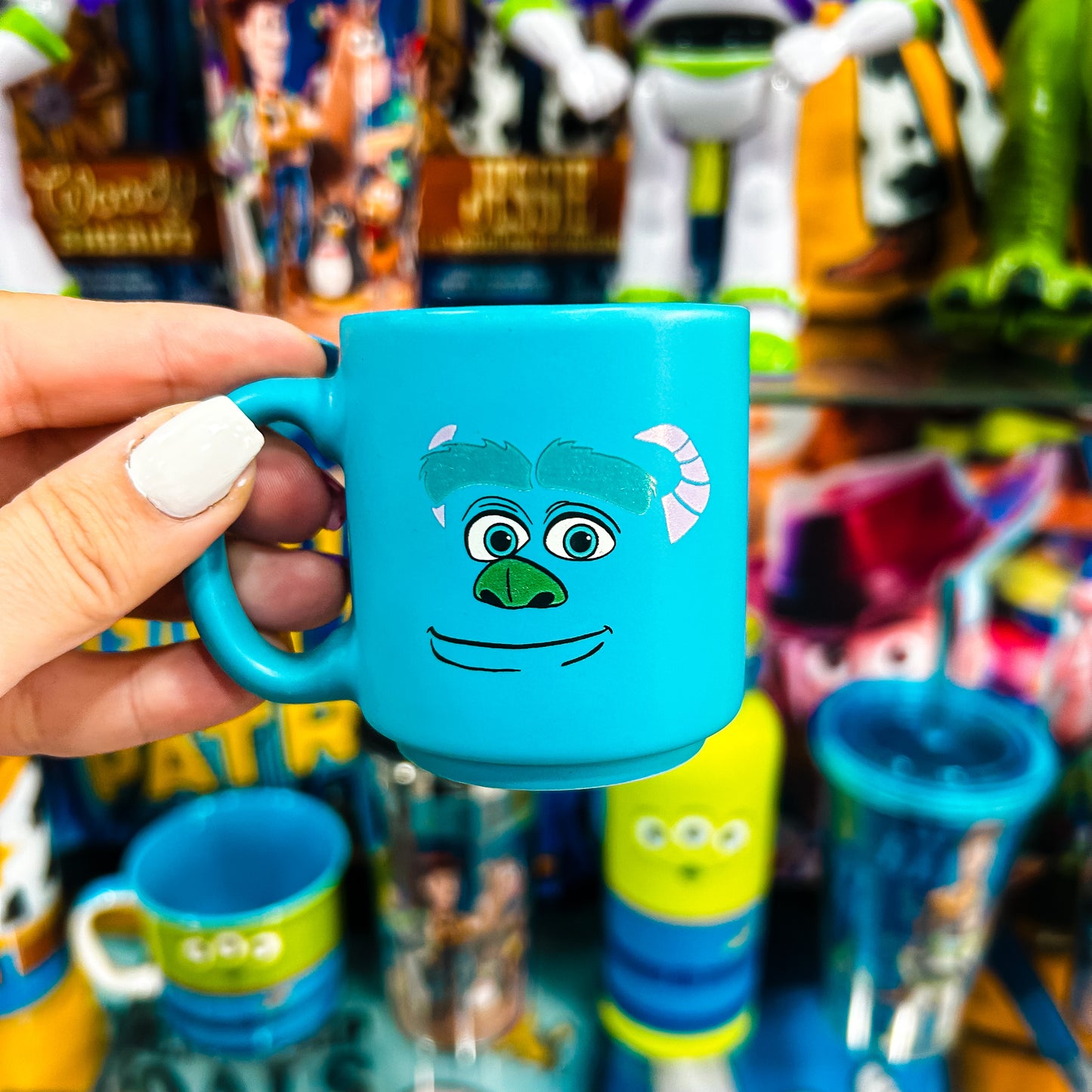 Caneca mini Monstros S a Disney
