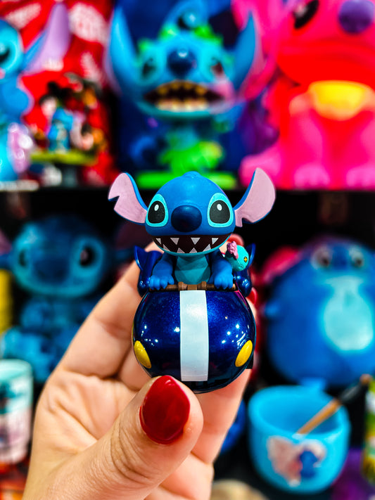 Miniatura carrinho Stitch