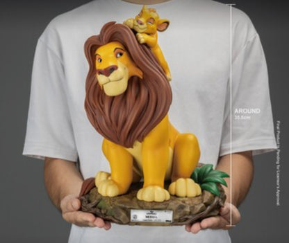 Estátua Rei leão Orlando