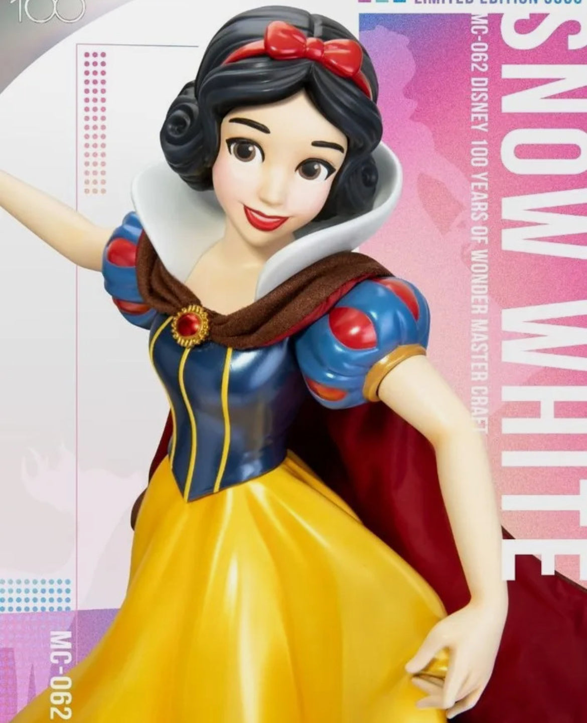 Estátua branca de neve