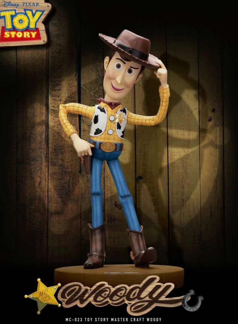 Estátua Woody Orlando