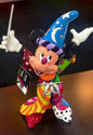 Estátua Mickey feiticeiro