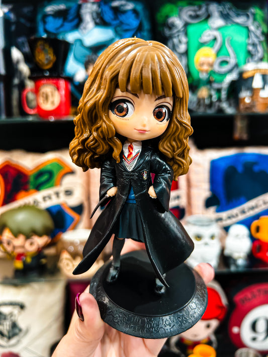 Qposket Hermione
