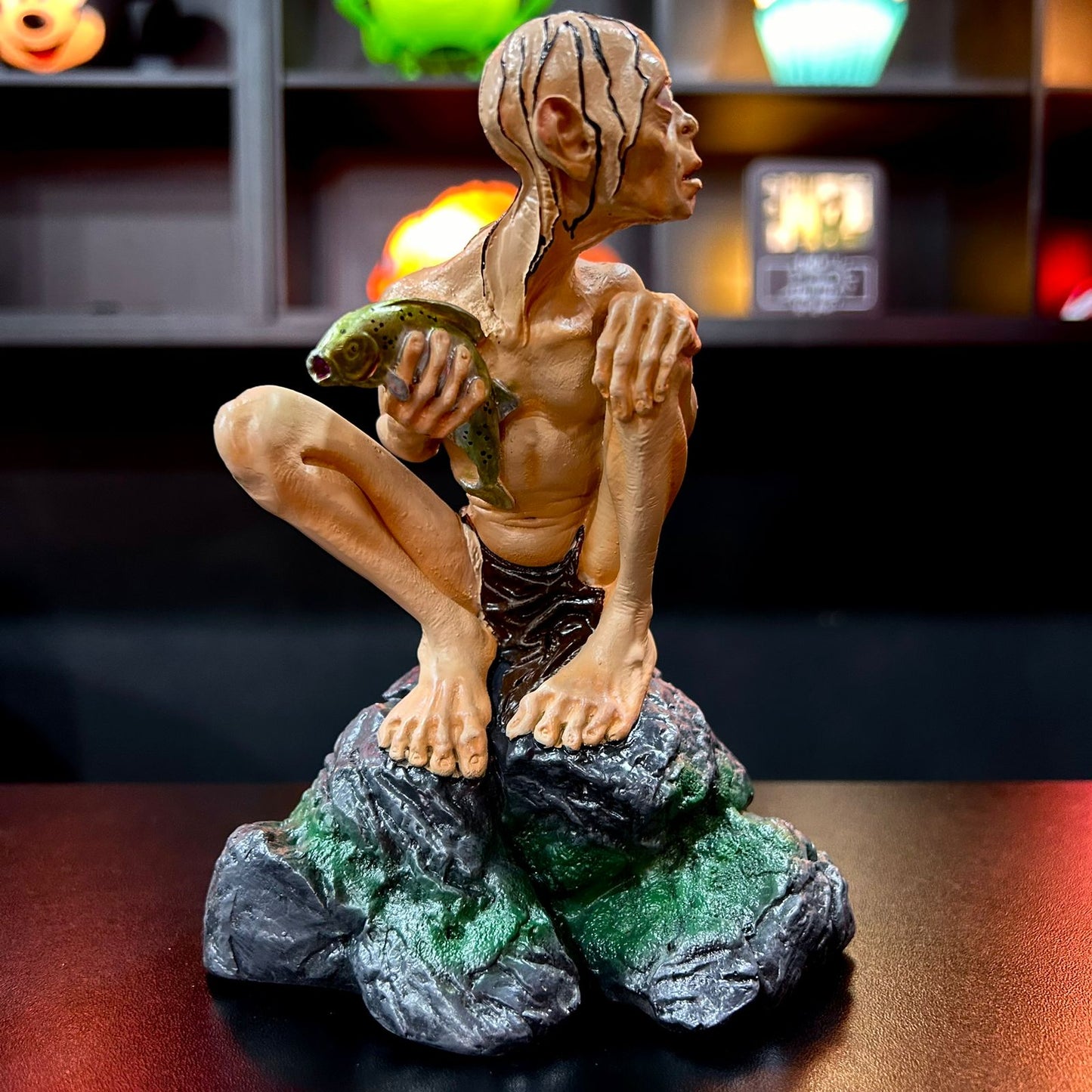 Boneco resina Smiggle Senhor dos anéis